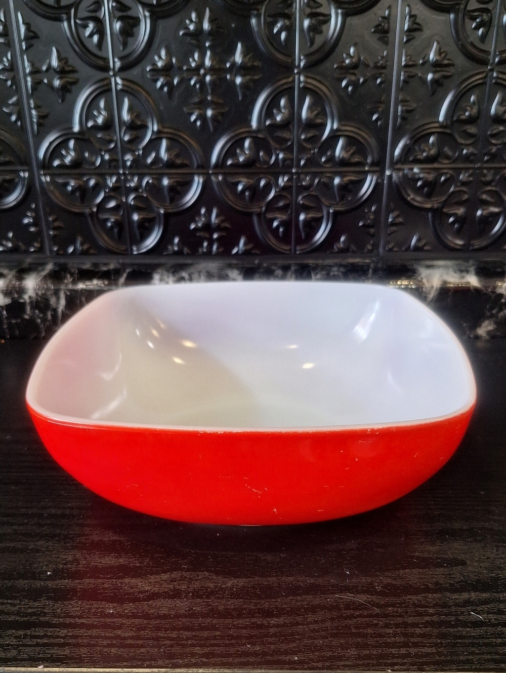 Vintage Pyrex Red Square Hostess Bowl 525 B 2.5 Quart